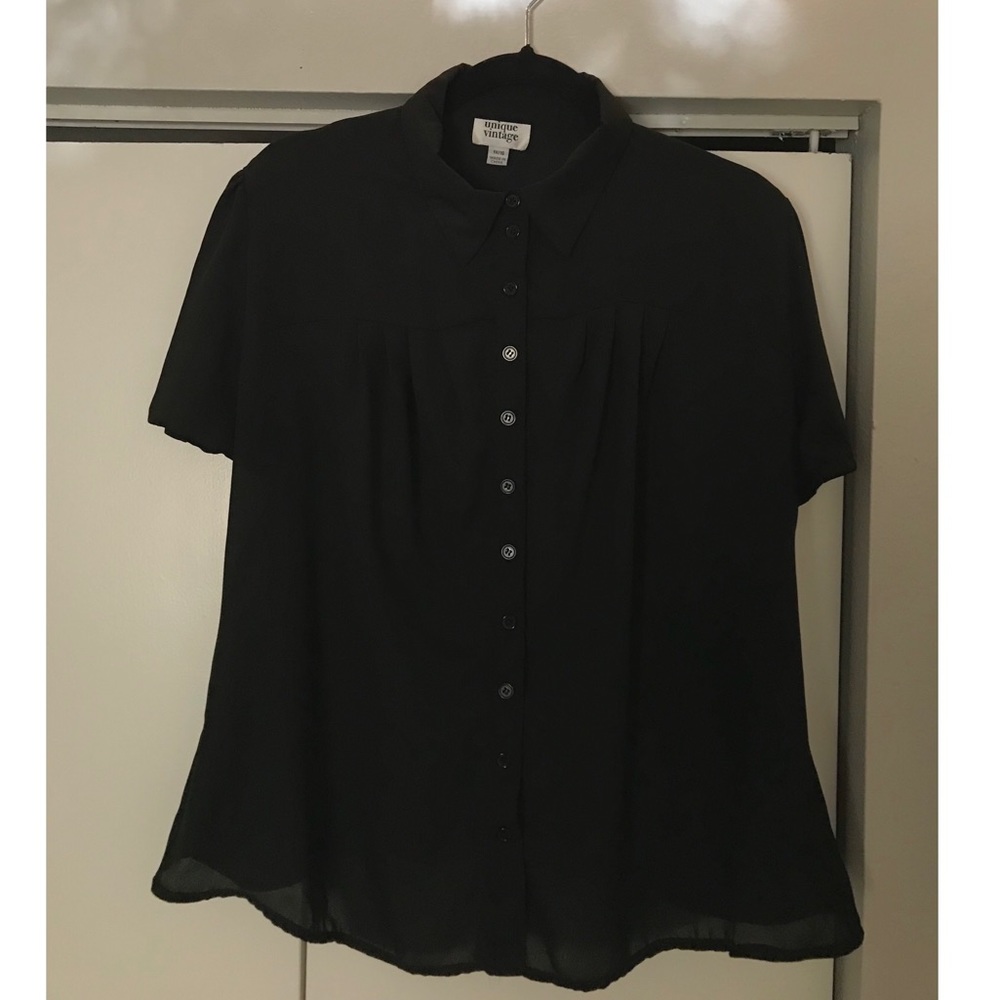 1950s style Unique Vintage blouse